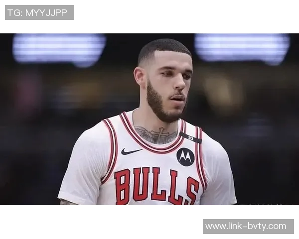 克尼佩尔状态低迷16投仅5中贡献13分4篮板4助攻表现令人失望